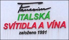 &scaron;p&iacute;na na fas&aacute;dě